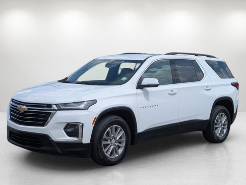 Used 2022 Chevrolet Traverse LT w/ LPO, Floor Liner Package image 1