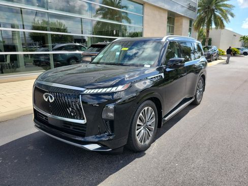 New 2026 INFINITI QX80 Luxe w/ Cargo Package RWD image 8