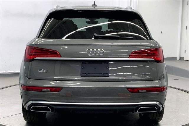 Certified 2023 Audi Q5 2.0T Premium Plus w/ Premium Plus Package AWD/4WD image 3