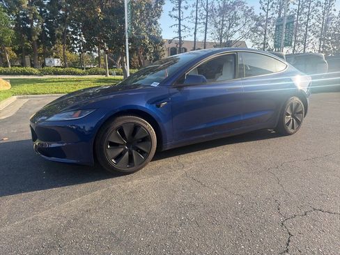 Used 2025 Tesla Model 3 Long Range RWD image 1