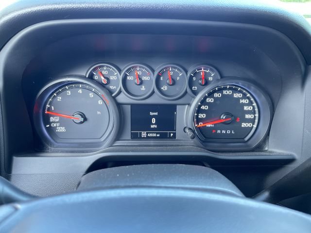 Certified 2022 Chevrolet Silverado 1500 Custom Trail Boss w/ LPO, Dark Essentials Package AWD/4WD image 12