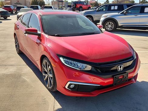 Used 2020 Honda Civic Touring image 4