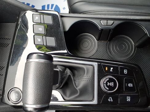 Used 2023 Kia Sportage EX image 21