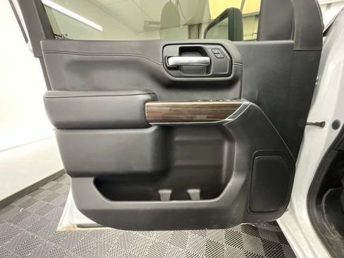Used 2021 Chevrolet Silverado 2500 LT AWD/4WD image 11