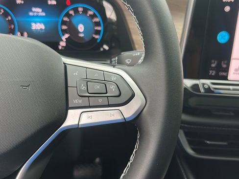 New 2026 Volkswagen Atlas SE image 25