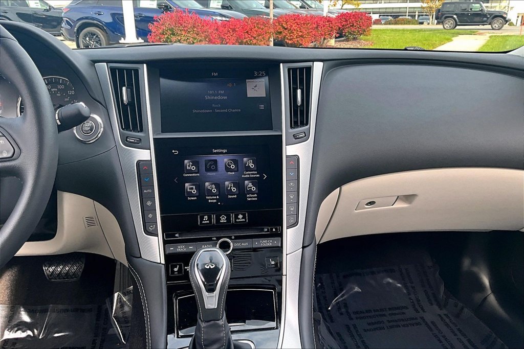 Certified 2023 INFINITI Q50 Luxe w/ Cargo Package AWD/4WD image 19