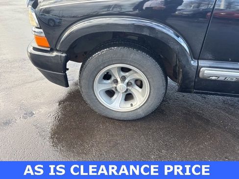 Used 2001 Chevrolet S10 Pickup LS w/ Preferred Equipment Group image 21