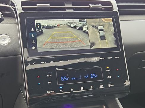 Used 2024 Hyundai Santa Cruz Limited image 27