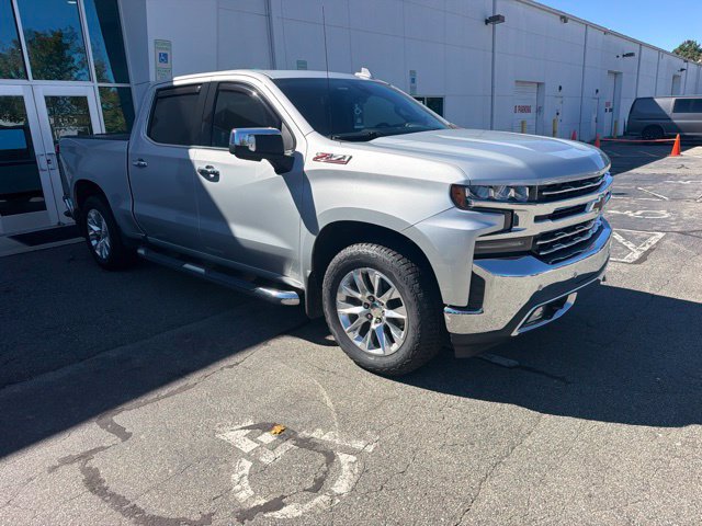 Used 2019 Chevrolet Silverado 1500 LTZ w/ LTZ Premium Package AWD/4WD image 3