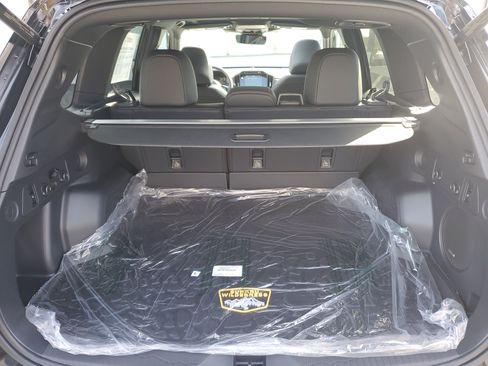 Used 2026 Subaru Forester Wilderness w/ Wilderness Package AWD/4WD image 6