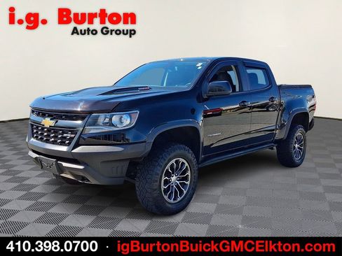 Used 2018 Chevrolet Colorado ZR2 w/ LPO, Premium Interior Package AWD/4WD image 3