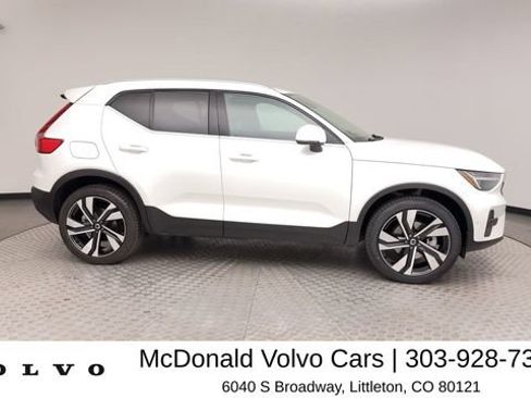 Certified 2024 Volvo XC40 B5 Plus w/ Protection Package Premier AWD/4WD image 9
