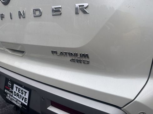 Certified 2022 Nissan Pathfinder Platinum w/ Cargo Package image 3