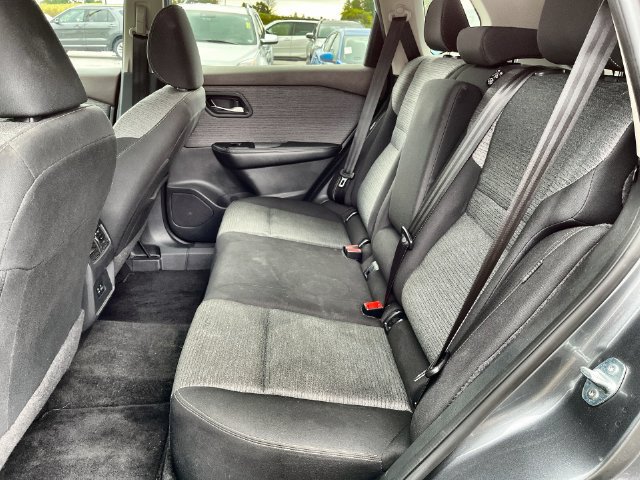 Used 2023 Nissan Rogue SV AWD/4WD image 30