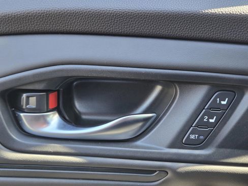 Used 2025 Honda Accord Sport image 23