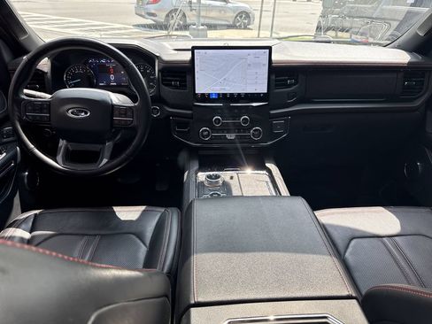Used 2022 Ford Expedition Limited AWD/4WD image 13