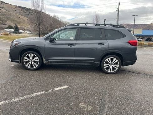 Used 2023 Subaru Ascent Onyx Edition Limited image 7