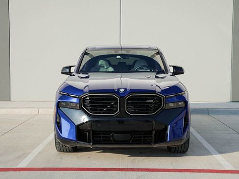 Used 2023 BMW XM AWD/4WD image 3