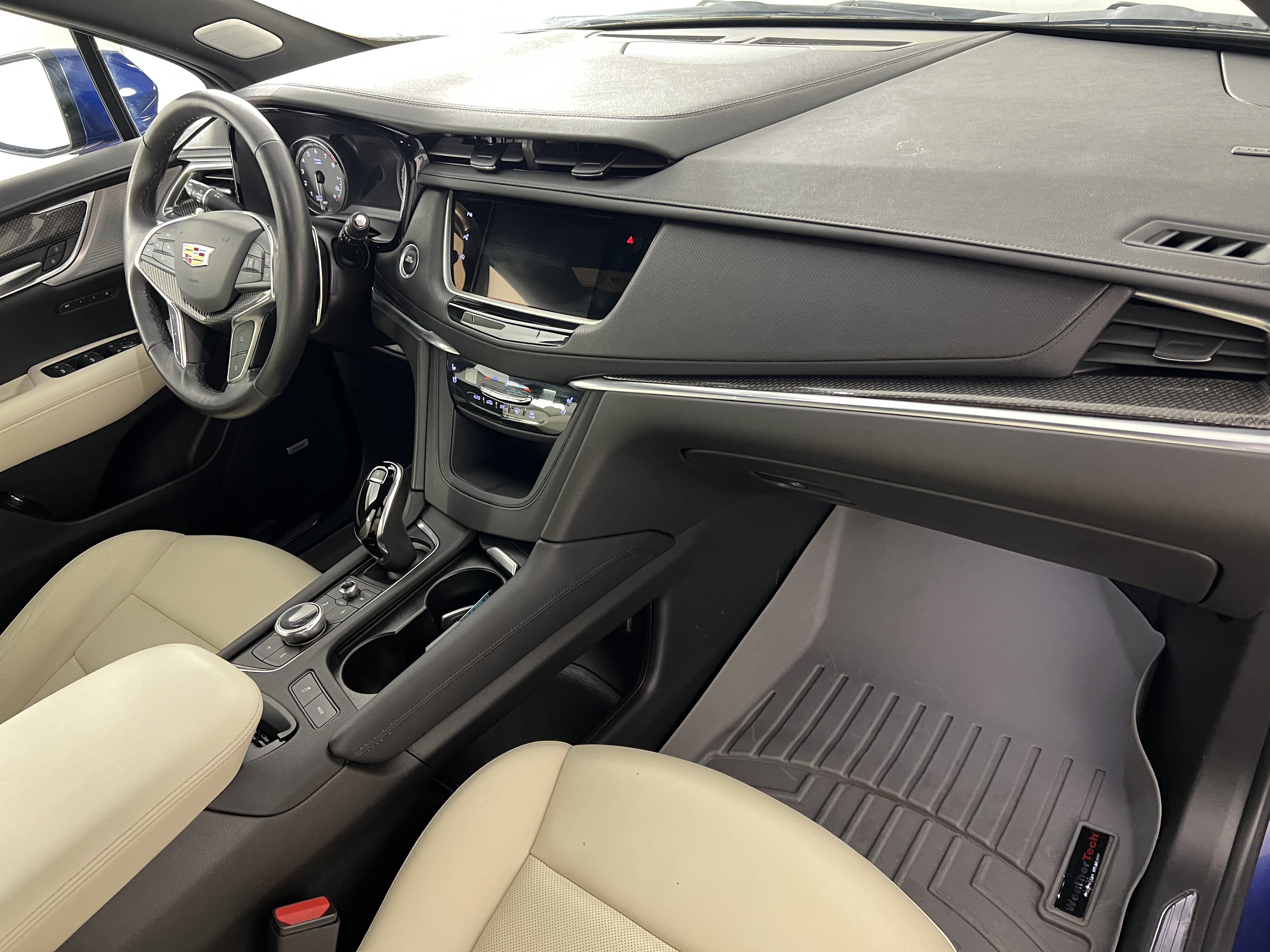 Used 2023 Cadillac XT5 Sportv w/ Technology Package AWD/4WD image 26