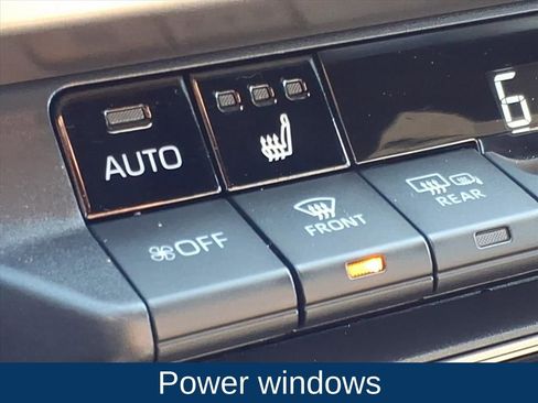 Used 2025 Toyota Camry XSE image 5