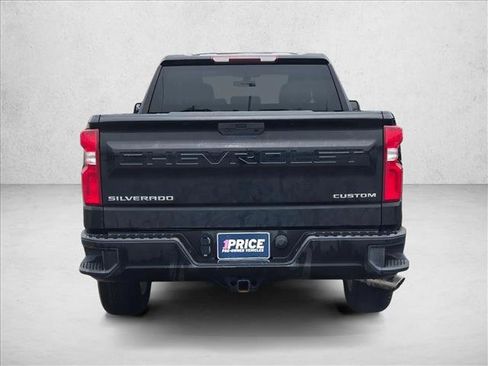 Used 2020 Chevrolet Silverado 1500 Custom w/ Custom Value Package RWD image 6
