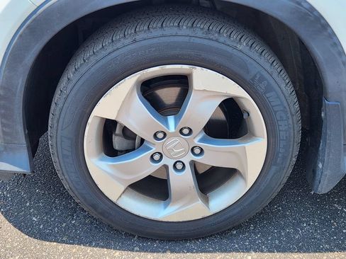 Used 2017 Honda HR-V EX image 9