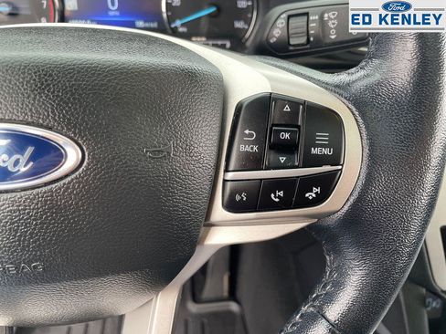 Used 2022 Ford Explorer XLT w/ Equipment Group 202A image 20