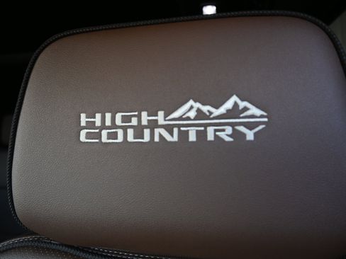 New 2026 Chevrolet Tahoe High Country image 5