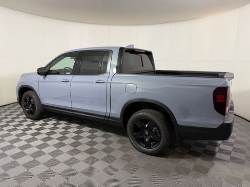 New 2026 Honda Ridgeline Black Edition image 2