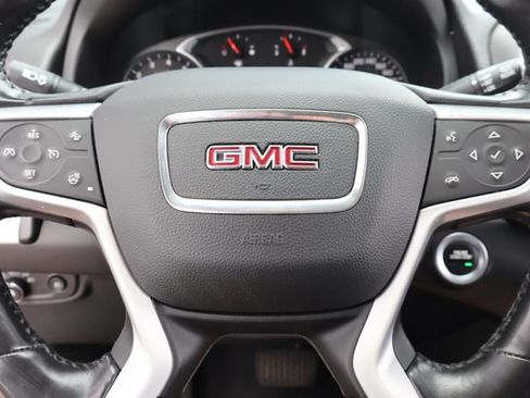 Used 2020 GMC Terrain SLT w/ GMC Pro Grade Package AWD/4WD image 24