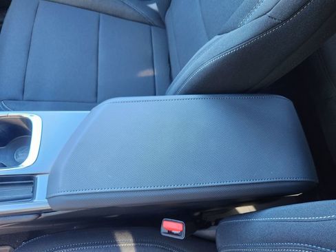 New 2026 Chevrolet Equinox EV LT image 13