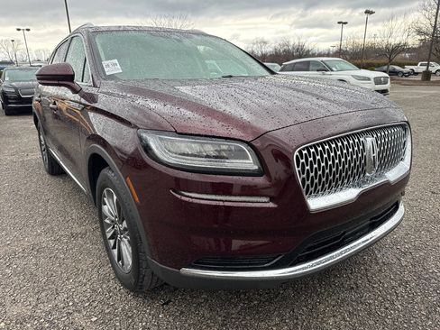 Certified 2023 Lincoln Nautilus AWD image 12