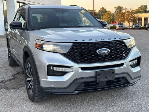 Used 2020 Ford Explorer ST w/ Premium Technology Package AWD/4WD image 20
