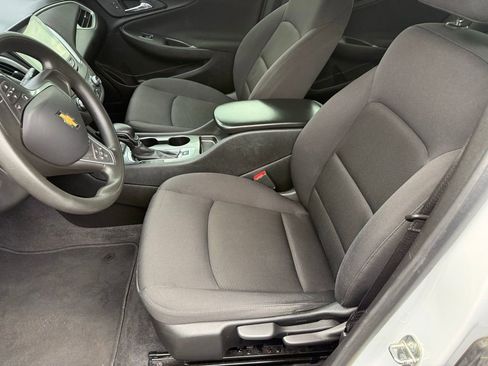 Used 2023 Chevrolet Malibu LS image 7