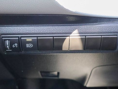 Used 2024 Toyota Corolla SE FWD image 19
