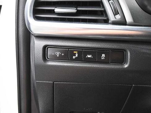 Used 2022 Kia Telluride S AWD/4WD image 23