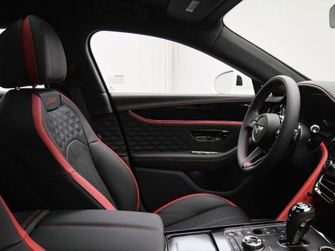 New 2025 Bentley Flying Spur Speed image 46