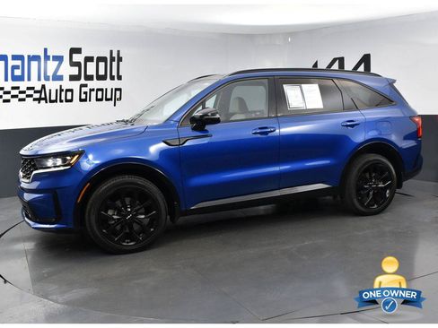 Used 2023 Kia Sorento SX FWD image 2
