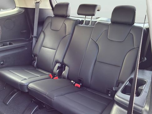New 2025 Kia Telluride S image 29