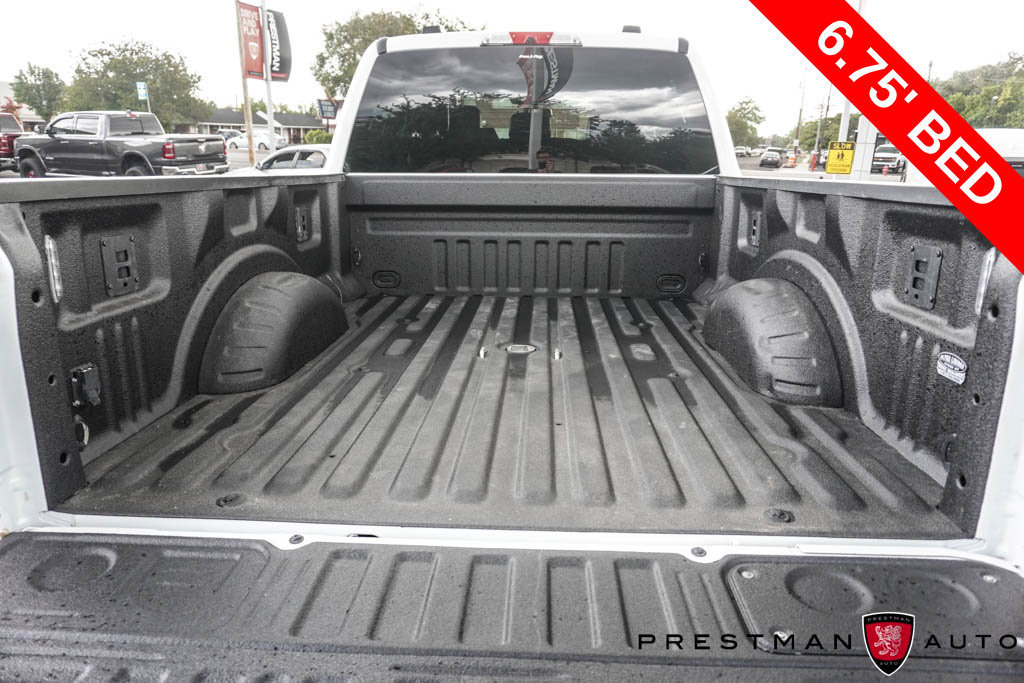 Used 2025 Ford F250 Lariat w/ FX4 Off-Road Package AWD/4WD image 5