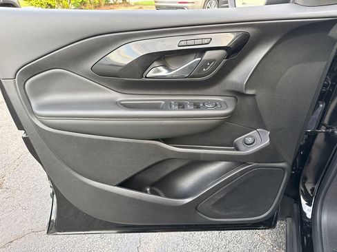 Certified 2024 GMC Terrain AT4 AWD/4WD image 15