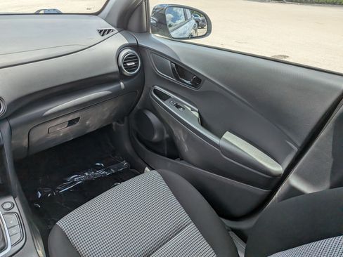 Used 2021 Hyundai Kona Night w/ Cargo Package AWD/4WD image 18