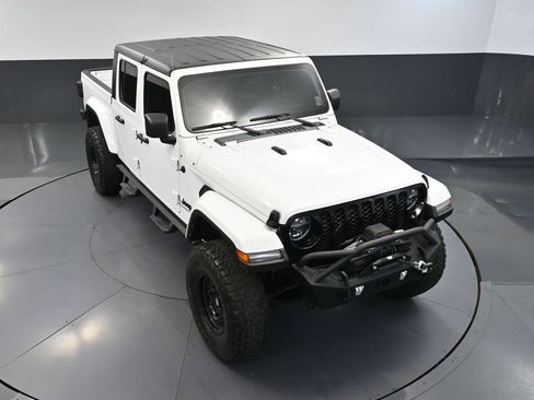 Used 2022 Jeep Gladiator Sport image 58