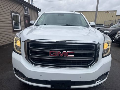 Used 2016 GMC Yukon XL SLT w/ Open Road Package image 1
