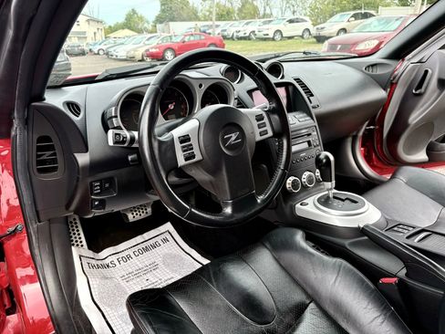 Used 2007 Nissan 350Z Touring image 20