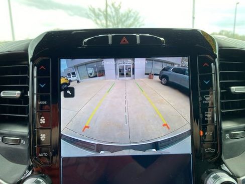Used 2023 RAM 1500 Laramie AWD/4WD image 23