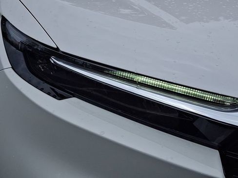 Certified 2024 Honda CR-V EX-L image 9