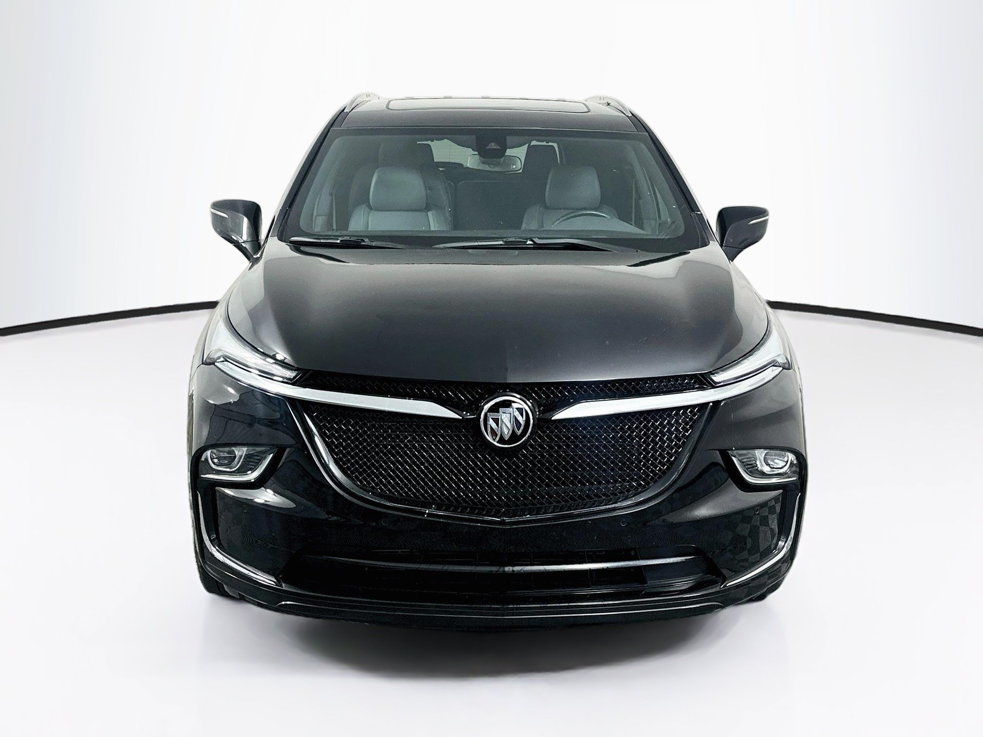 Used 2023 Buick Enclave Essence w/ Experience Buick Package FWD image 2