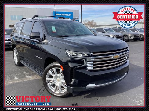 Used 2021 Chevrolet Suburban High Country image 1
