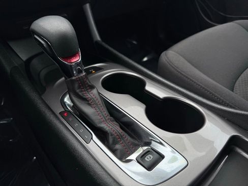 Used 2025 Chevrolet Malibu RS image 26